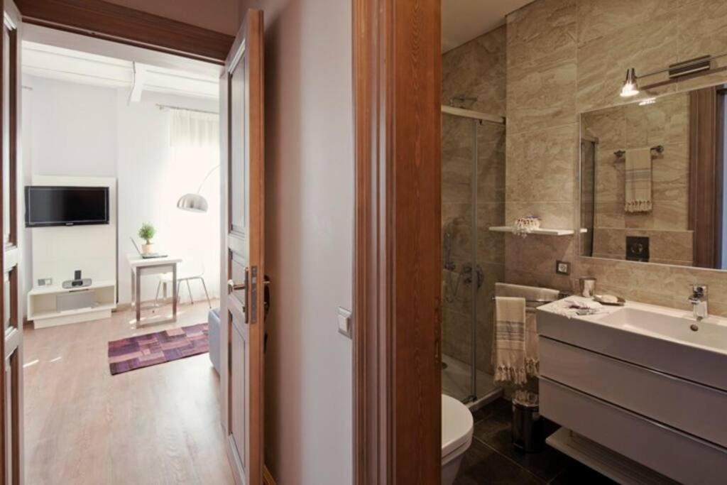 Baylo Suites Istanbul Bilik gambar
